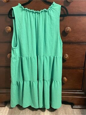 1x Dress chic soul green mini sleeveless tiered light flowy halter open back